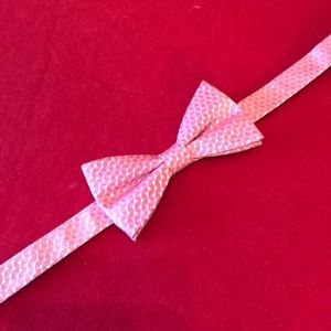 Apt. 9 Pink Textured Bow Tie for Men - Adjustable Sizing